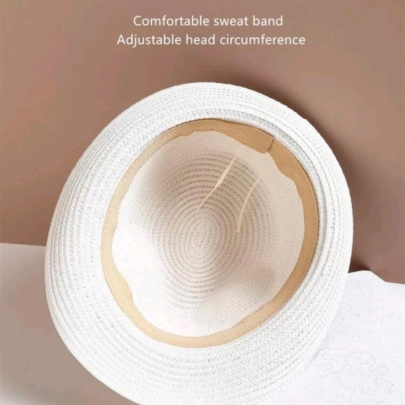 Adorable Straw Hat - Picture 3 of 3